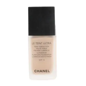 Chanel Le Teint Ultra Luminous Matte Foundation 10 Beige SPF15 30ml
