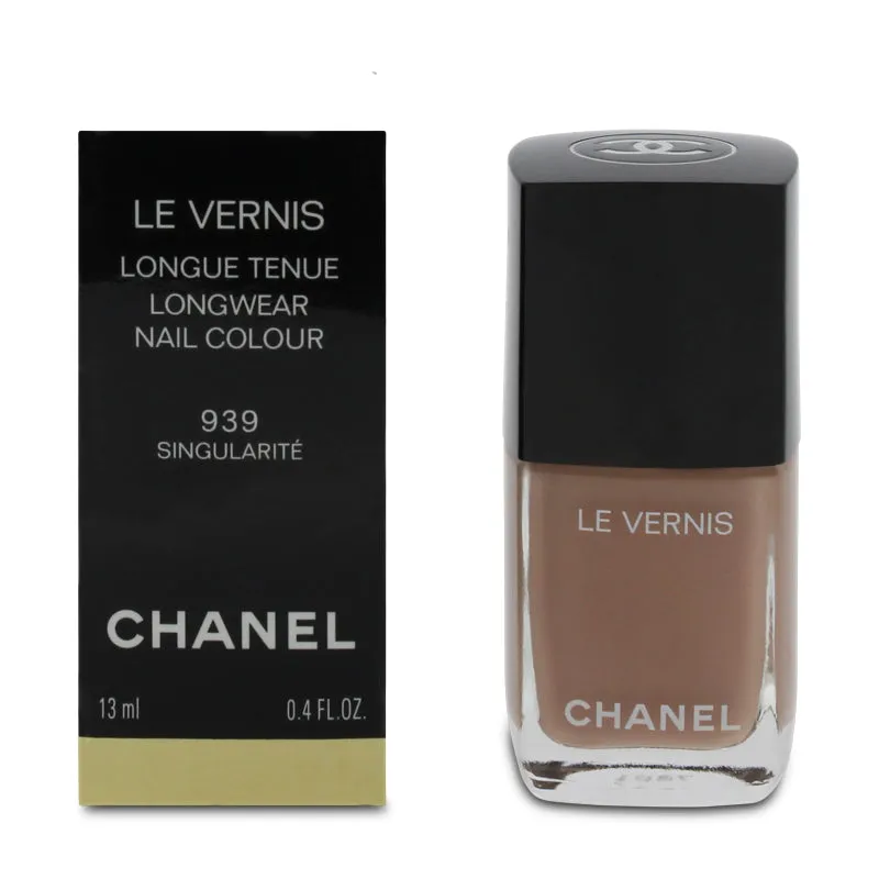 Chanel Le Vernis Nail Polish 939 Singularite Longwear Shine