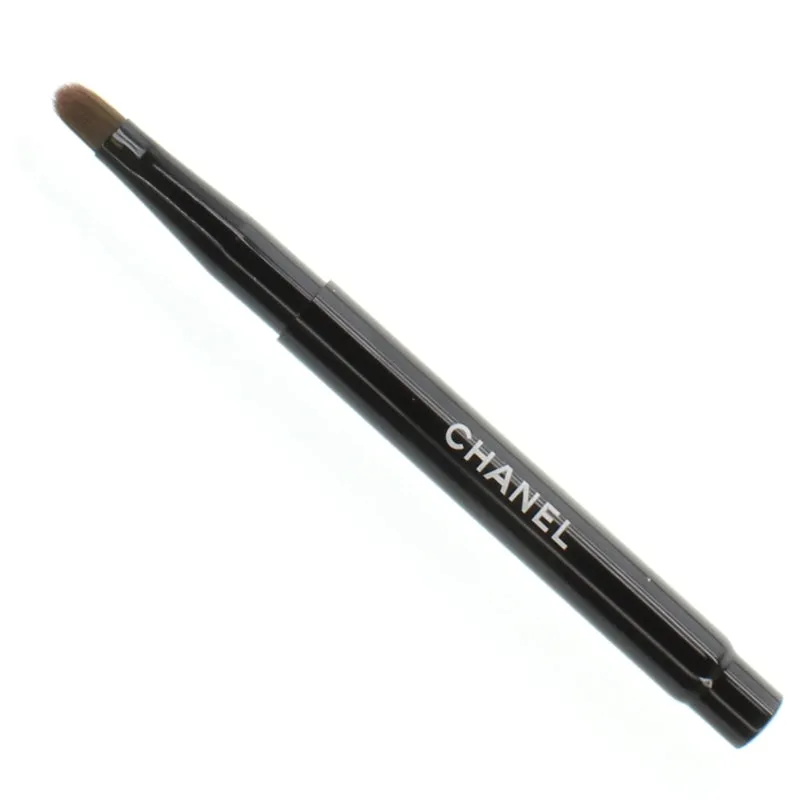 Chanel Les Pinceaux Make Up Lip Brush