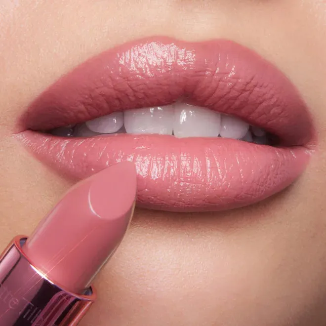 CHARLOTTE TILBURY K.I.S.S.I.N.G (CANDY CHIC)
