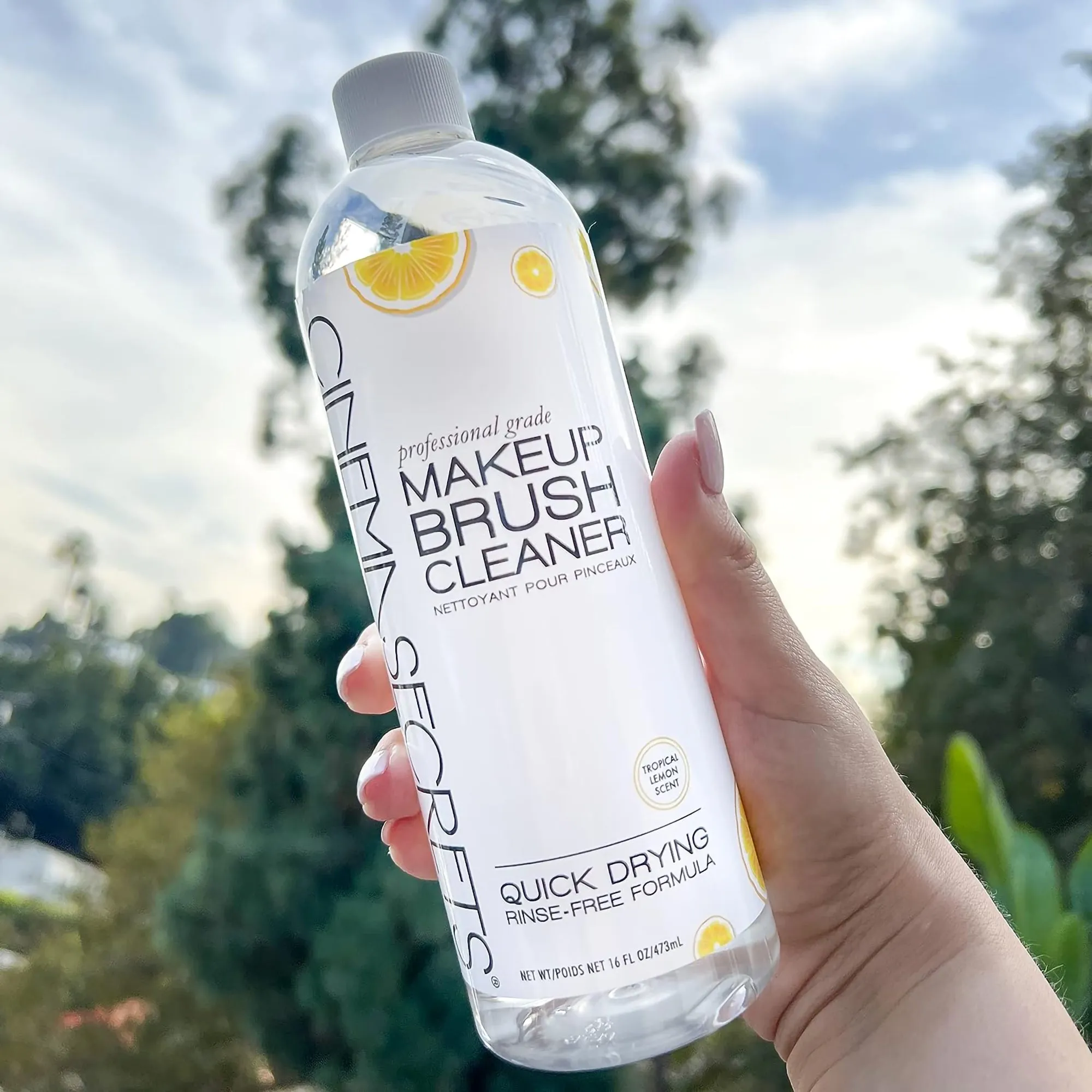 Cinema Secrets Makeup Brush Cleaner - Lemon Scented