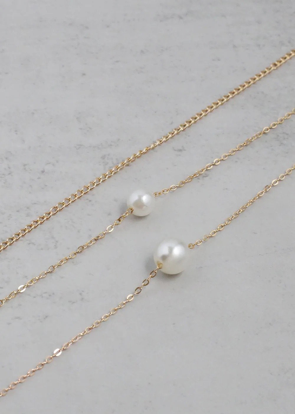 Dainty Pearl Necklace