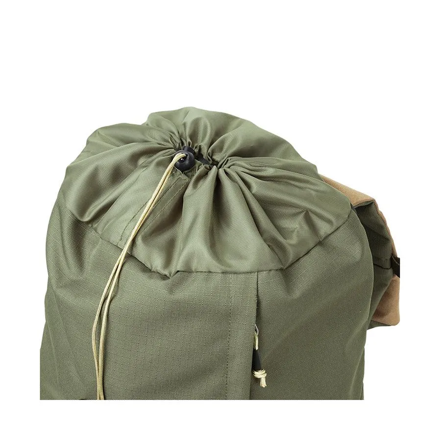 HELLOLULU Saro Utility Flap Backpack Molive Drab