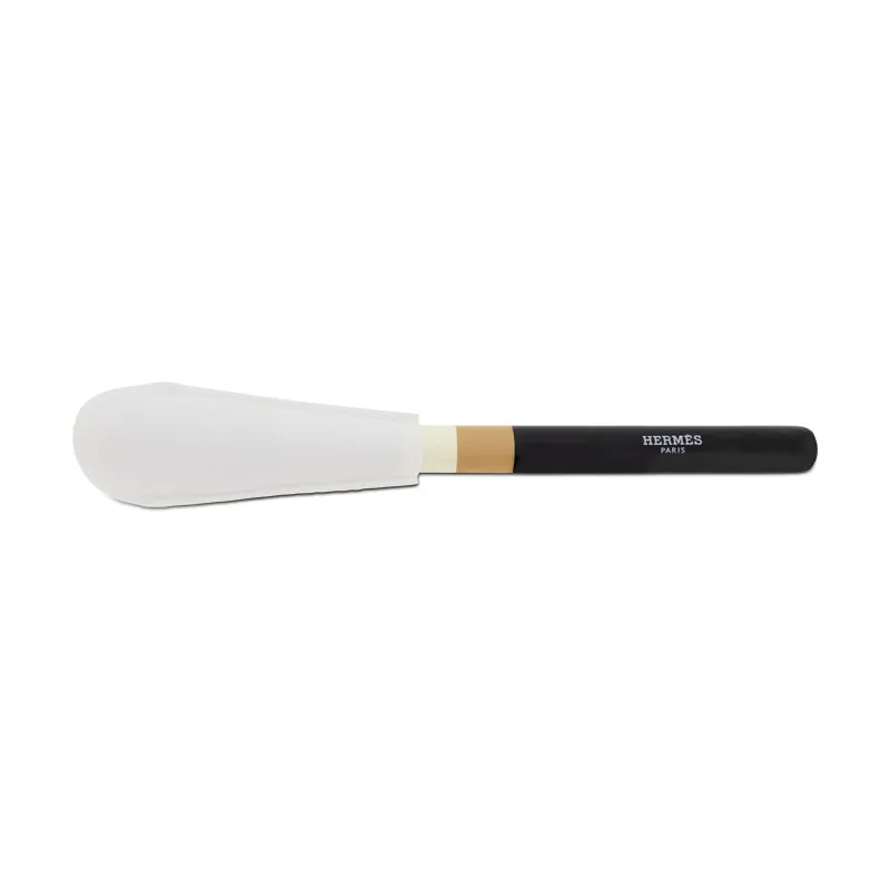 Hermes L'Aerien Face Brush with (Blemished Box)