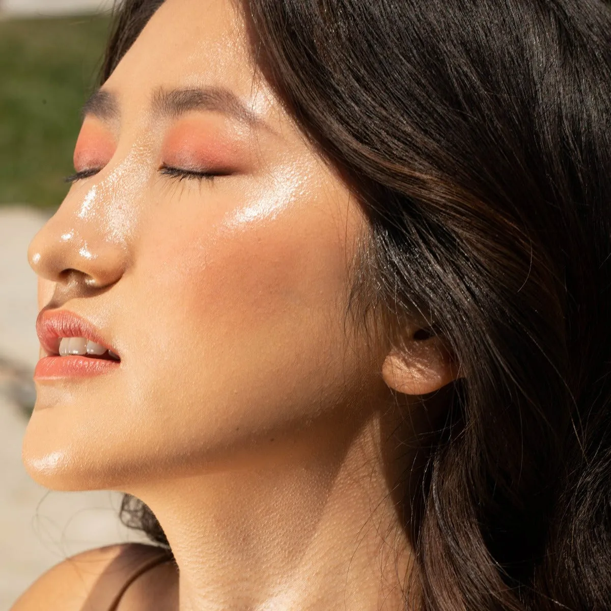 HOT FLUFF - 05 clair JASON WU BEAUTY