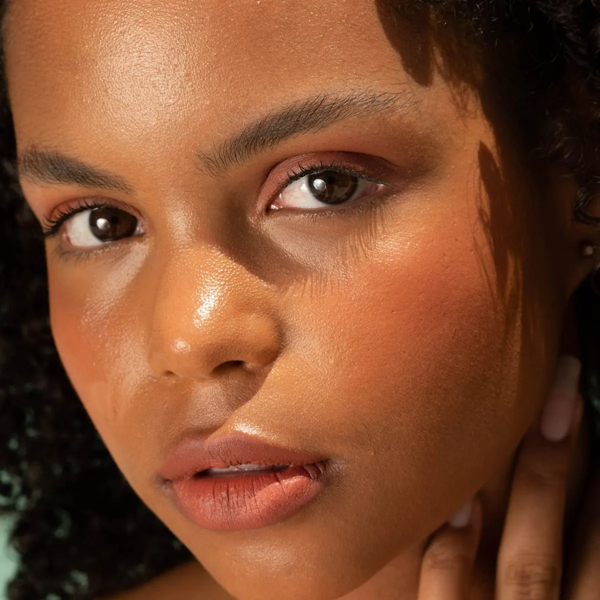 HOT FLUFF - 05 clair JASON WU BEAUTY