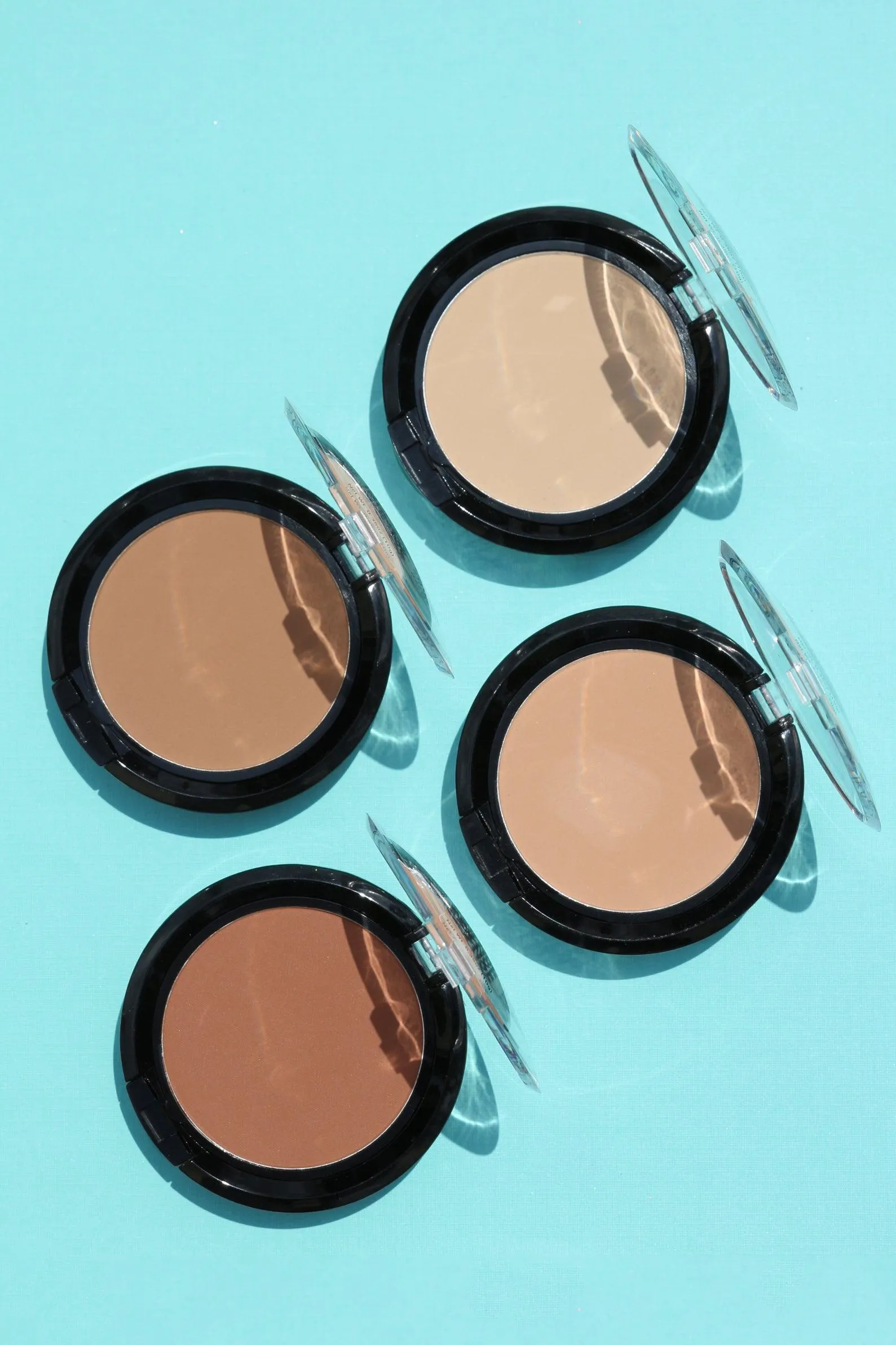 J.Cat Beauty Indense Mineral Compact Powder - Soft Taupe