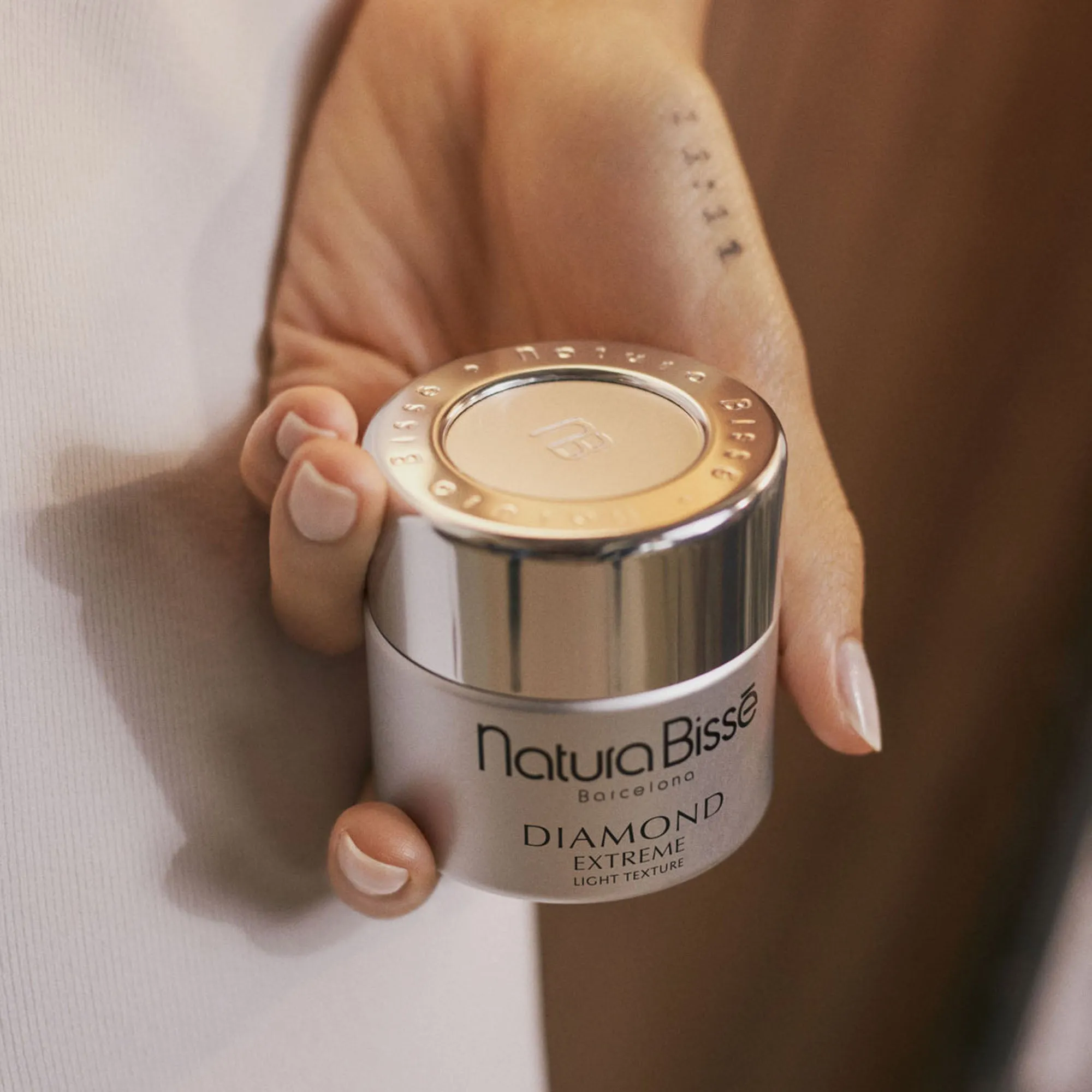 Natura Bisse Diamond Extreme Cream Light