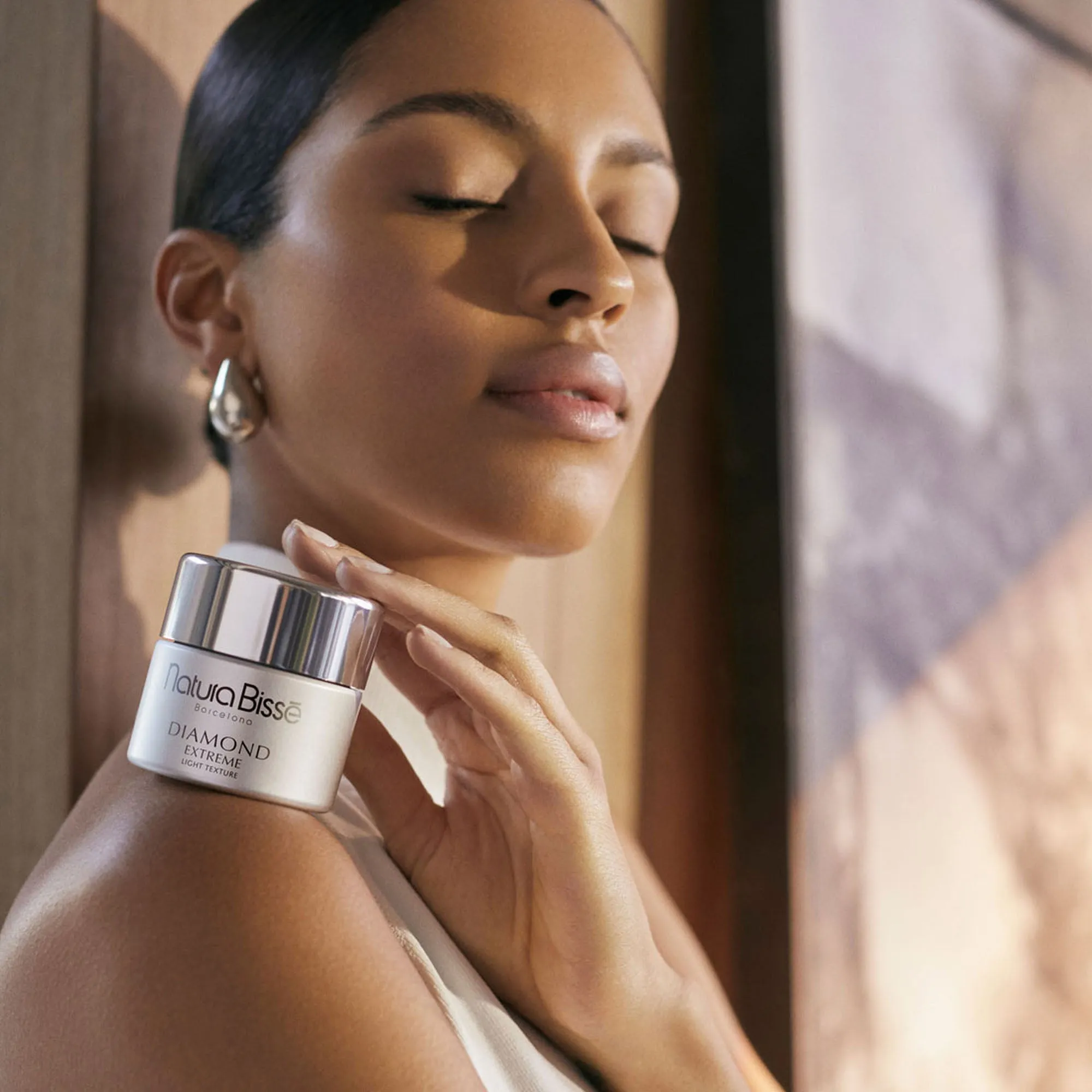 Natura Bisse Diamond Extreme Cream Light