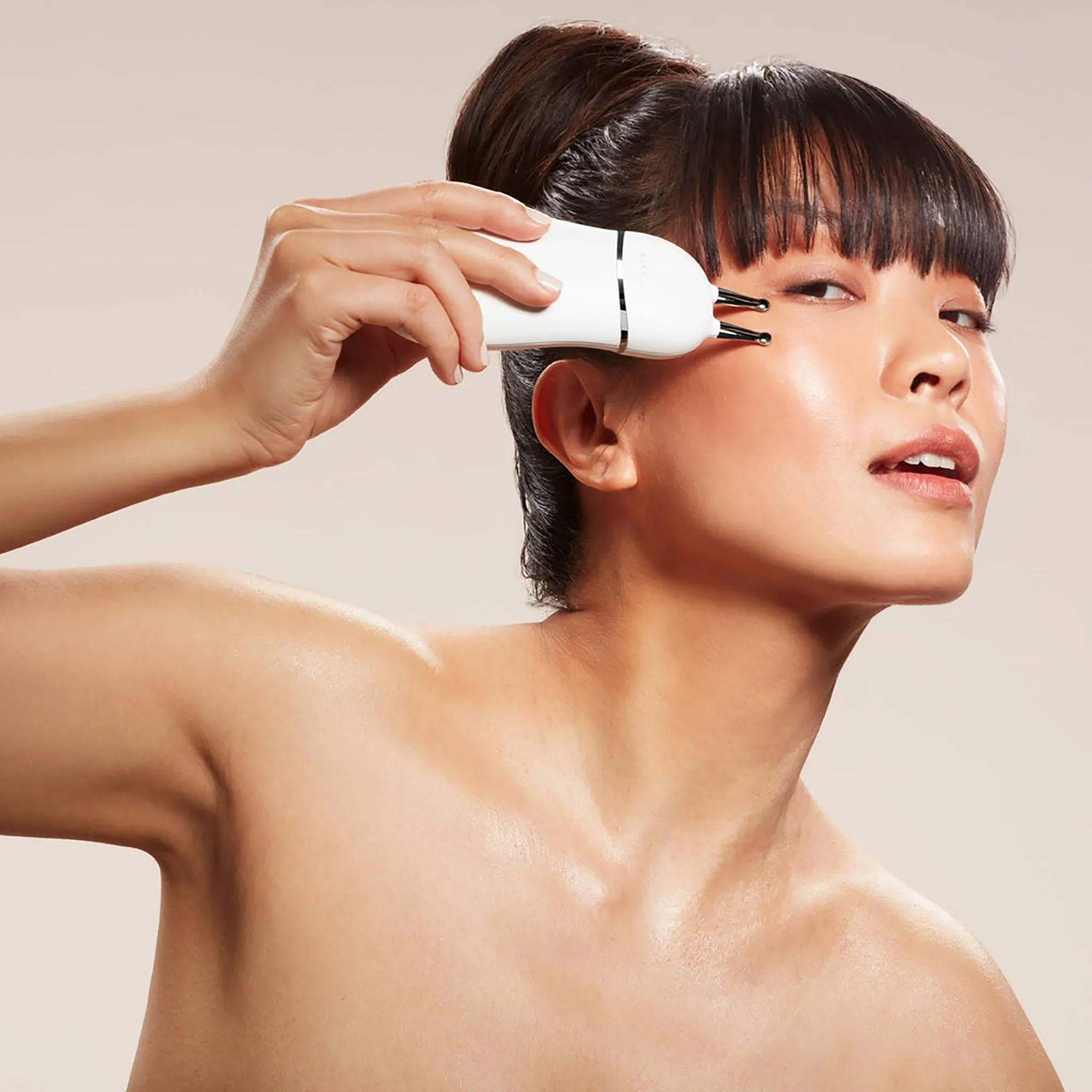 NuFace Trinity  WITH Effective Lip & Eye Attachment Kit