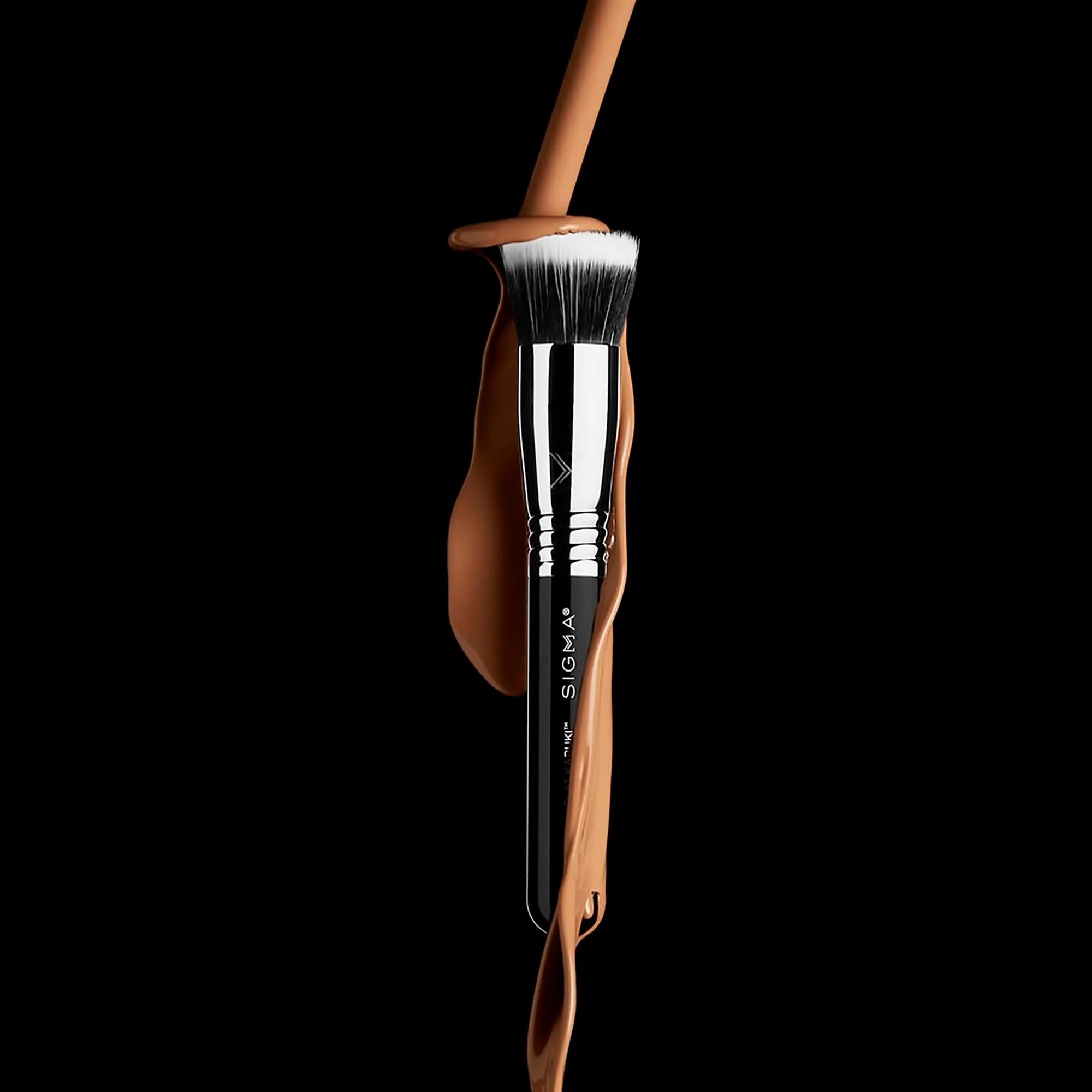 Sigma Beauty Air Flat Kabuki Brush - F80-3