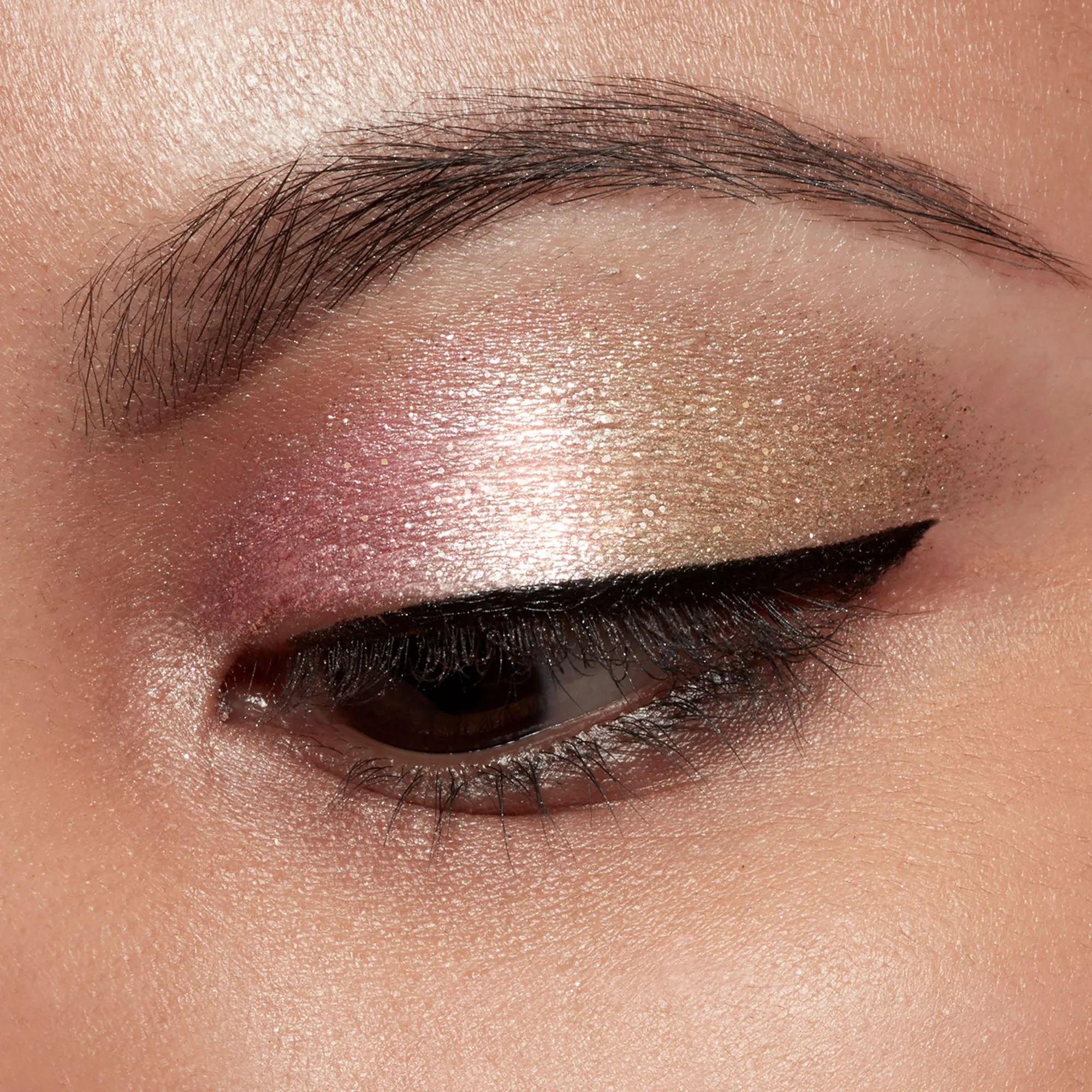 Stila Glitter & Glow Liquid Eye Shadow