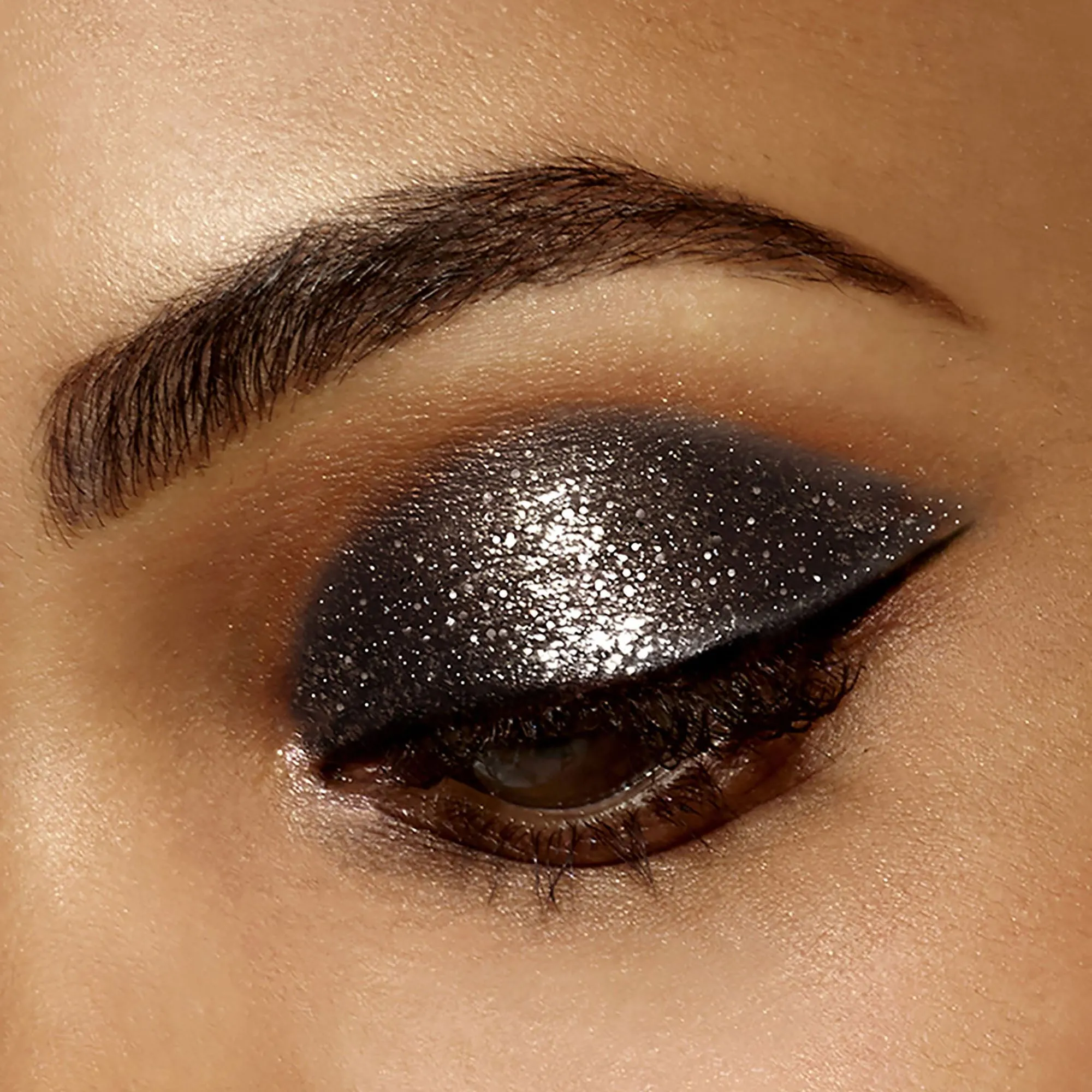 Stila Glitter & Glow Liquid Eye Shadow