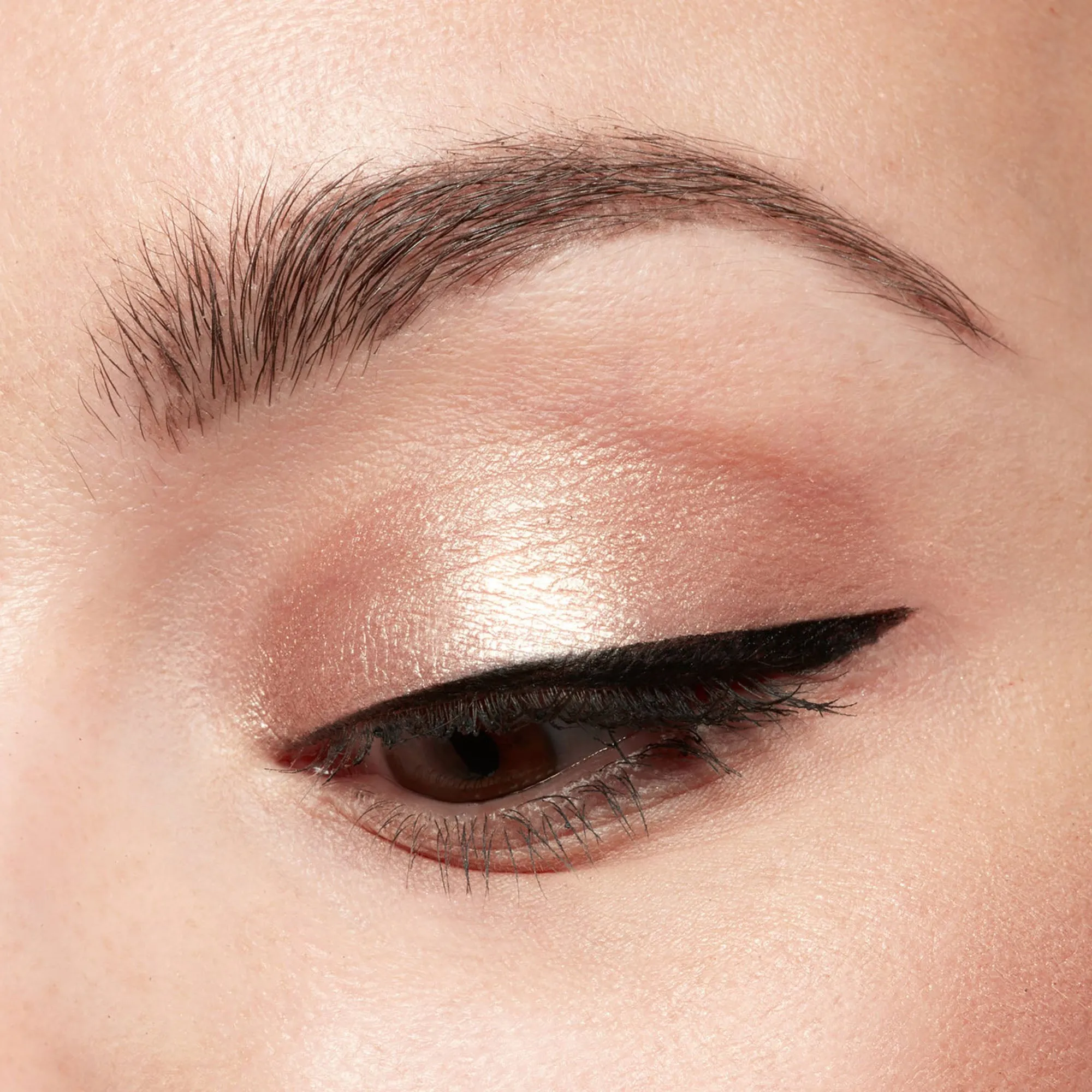 Stila Shimmer & Glow Liquid Eye Shadow