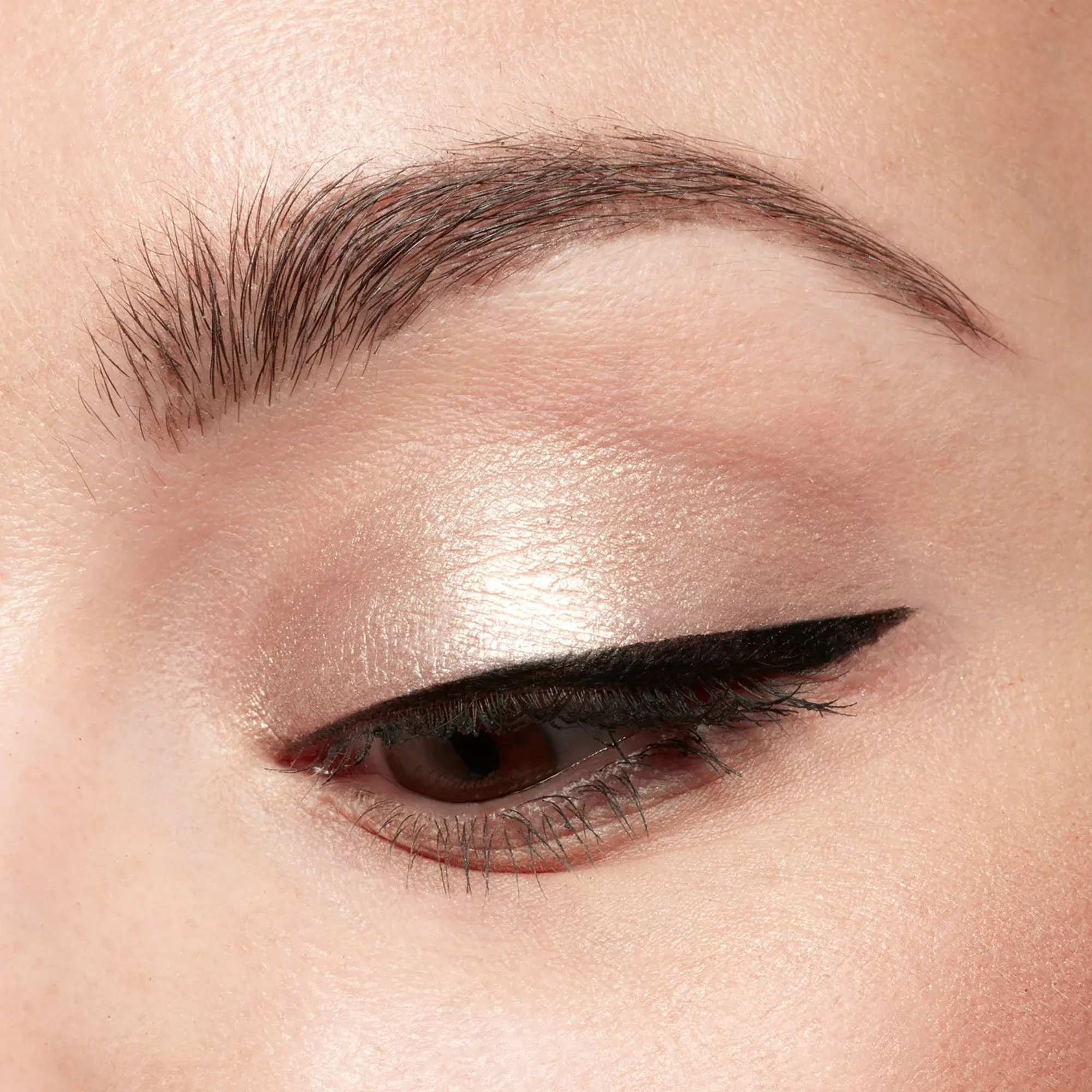 Stila Shimmer & Glow Liquid Eye Shadow