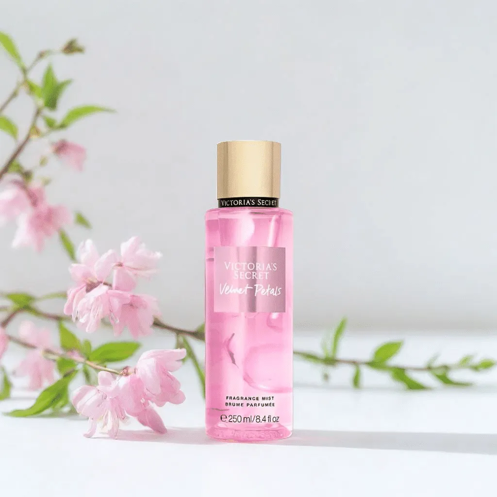Victoria's Secret Velvet Petals Fragrance Mist